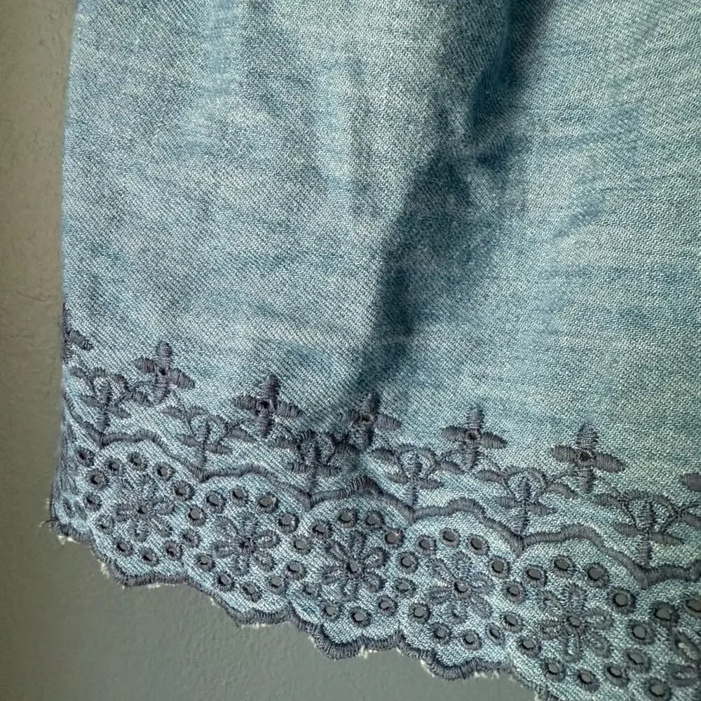 Old Navy chambray Dress with Embroidery‎